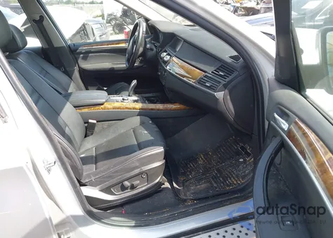 2009 BMW X5 xDrive35D from USA, damaged, VIN 5UXFF03579LJ96416